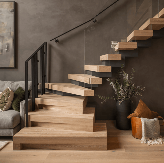 Staircase Elements That Improve Both Safety and Visual Appeal in Your Home